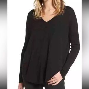 3/$10 Chelsea 28 Basic V Neck Black Long Sleeve